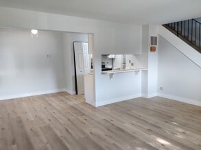2526 Berkshire Ct in Waukegan, IL - Building Photo - Building Photo