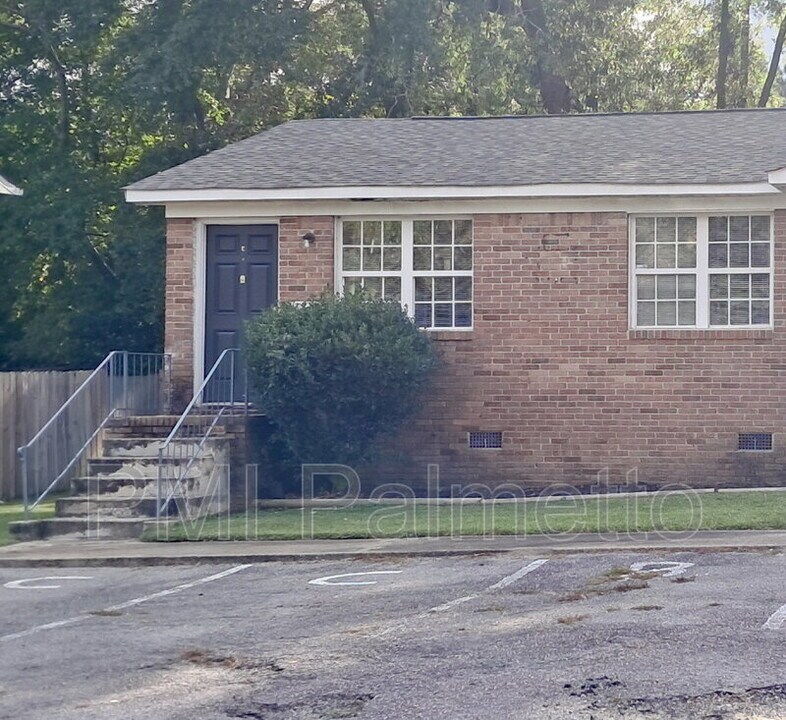 1915 Tall Pines Cir in Columbia, SC - Building Photo