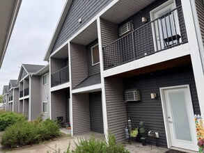 922 Charles St. in La crosse, WI - Foto de edificio - Building Photo