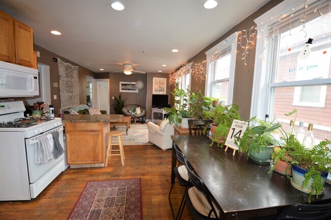 property at 7 Wadsworth St