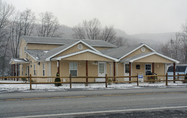 1344 Old US 220 Hwy in East Freedom, PA - Building Photo - Building Photo