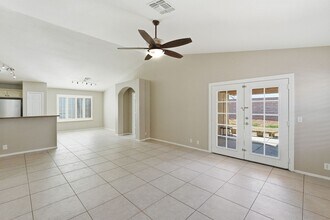 3331 W Via Del Sol Dr in Phoenix, AZ - Building Photo - Building Photo