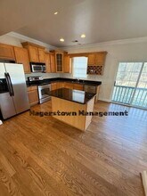 17311 Evergreen Dr in Hagerstown, MD - Building Photo - Building Photo