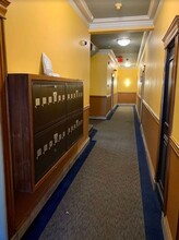 120 Peterborough St, Unit A in Boston, MA - Building Photo - Building Photo