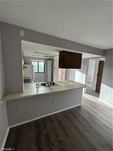 2690 Park Windsor Dr in Ft. Myers, FL - Building Photo - Building Photo