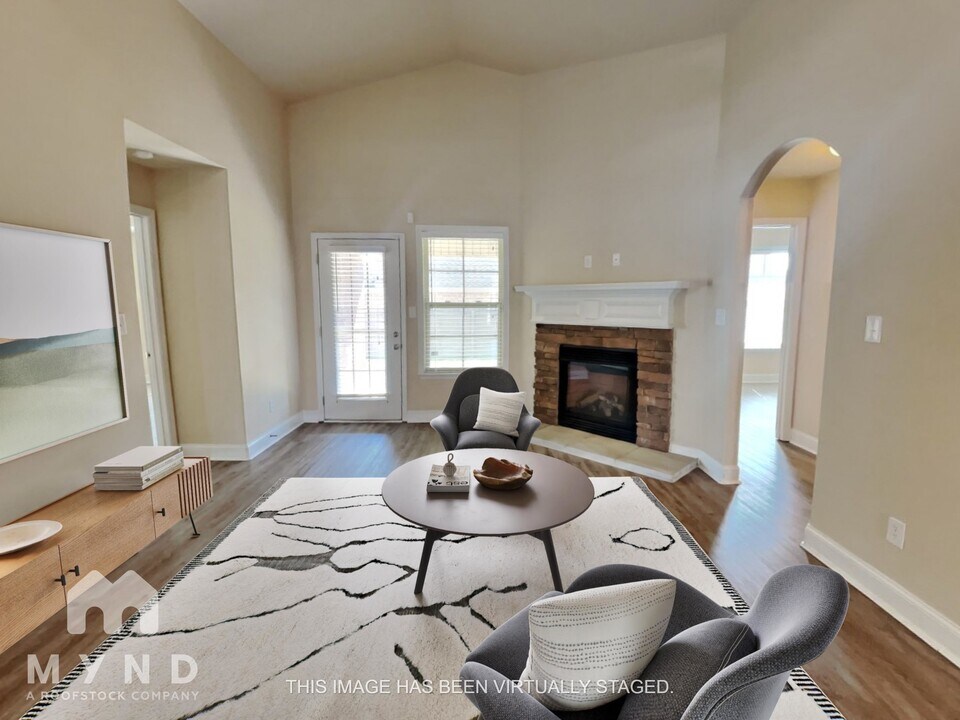 601 Summer Cove Cir NW in Madison, AL - Building Photo