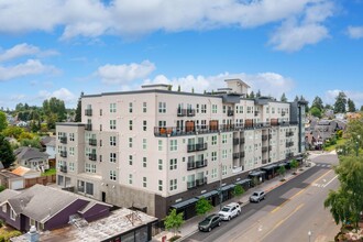 Sixth & Alder in Tacoma, WA - Building Photo - Building Photo