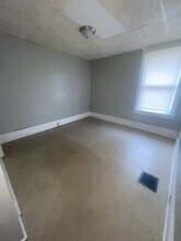 7446 Liberty Ave in University City, MO - Building Photo - Building Photo