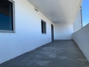 36 NW 6th Ave, Unit 1108 in Miami, FL - Foto de edificio - Building Photo