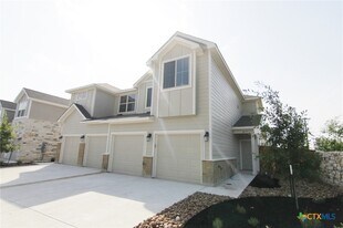 712 Gristmill Dr in New Braunfels, TX - Building Photo