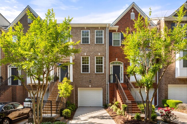 108 Stuart Castle Way SE in Smyrna, GA - Foto de edificio - Building Photo