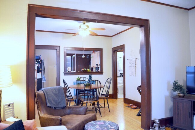 property at 3115 Girard Ave S