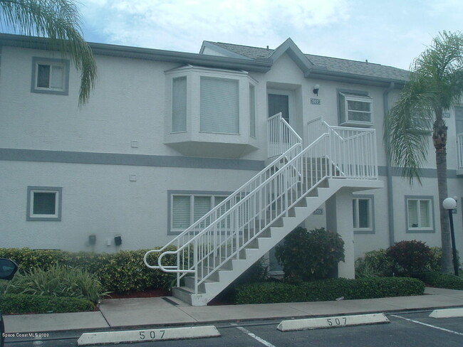 507 Ocean Park Ln in Cape Canaveral, FL - Building Photo - Building Photo