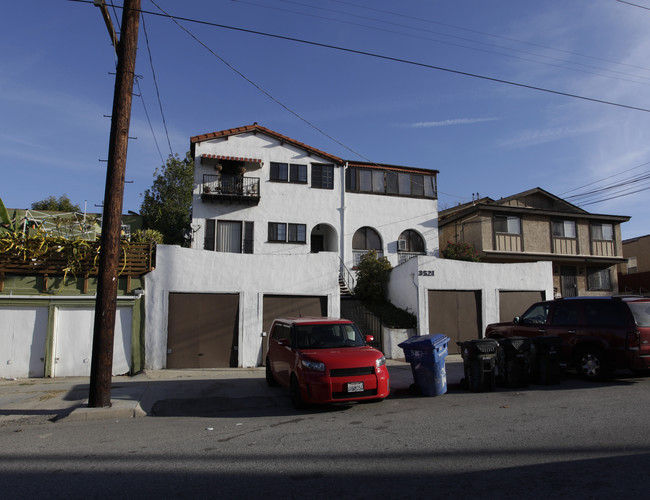 3521 Bellevue Ave in Los Angeles, CA - Building Photo - Building Photo