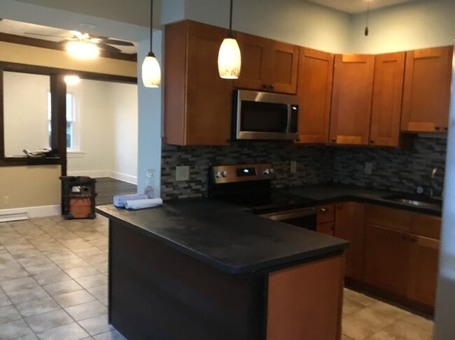 property at 275 Fayette St