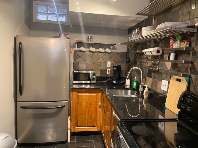 property at 624 Jasper St