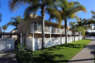 The Courtyard Apartments