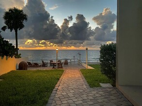 1203 Hillsboro Mile, Unit 6A in Hillsboro Beach, FL - Building Photo - Building Photo