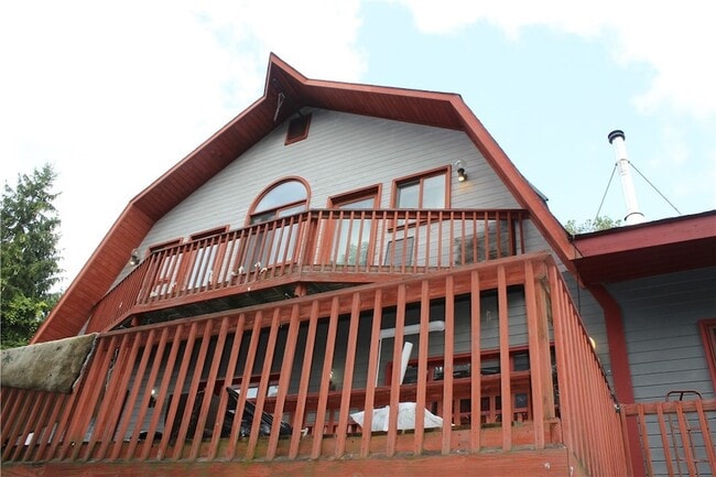 property at 480 Lansingville Rd