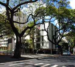 Royal Manoa in Honolulu, HI - Building Photo - Building Photo