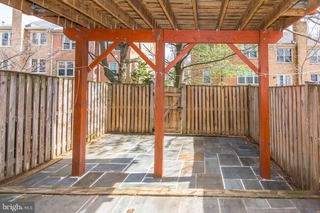 7782 Marshall Heights Ct in Falls Church, VA - Building Photo - Building Photo