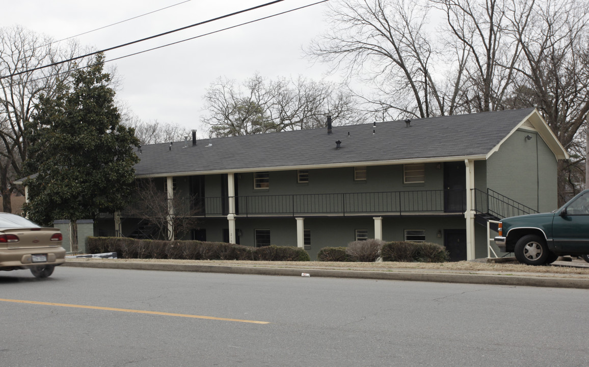 2101 Kavanaugh Blvd in Little Rock, AR - Foto de edificio