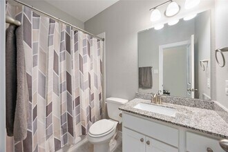 12610 Woodbourne Forest Dr in Atascocita, TX - Building Photo - Building Photo