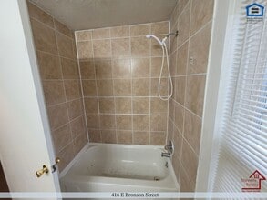 416 E Bronson St in Sparta, TN - Building Photo - Building Photo