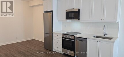 55-655 Clarington Blvd in Bowmanville, ON - Building Photo - Building Photo