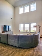 7219 Sunbreeze Ln in Richmond, TX - Foto de edificio - Building Photo