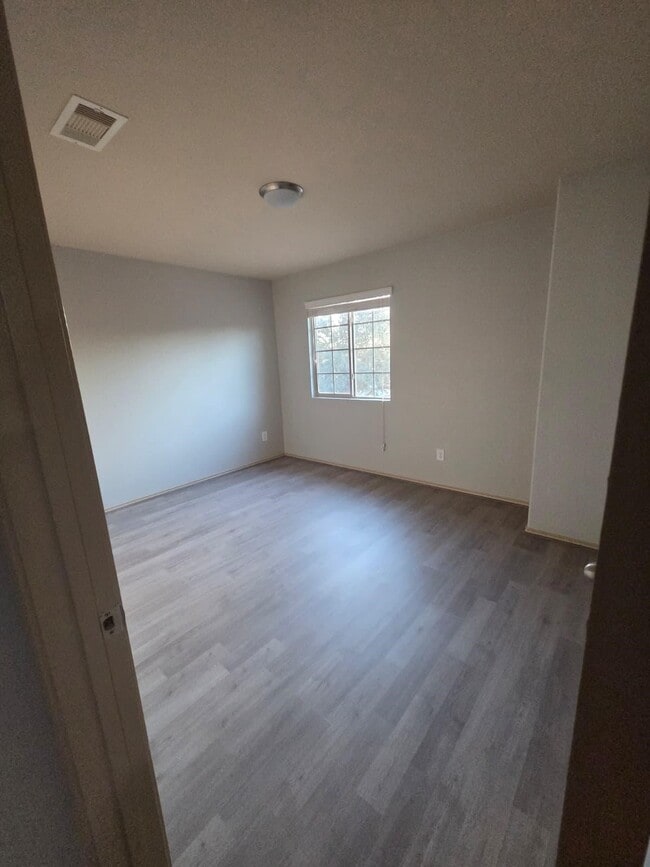 property at 5518 Rustling Gates Ln