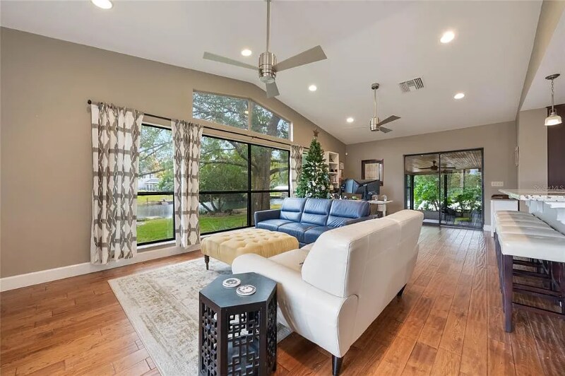 2351 Westwood Dr in Longwood, FL - Building Photo