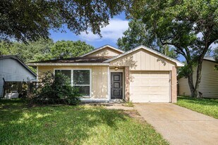 2203 Crosscoach Ln in Katy, TX - Building Photo
