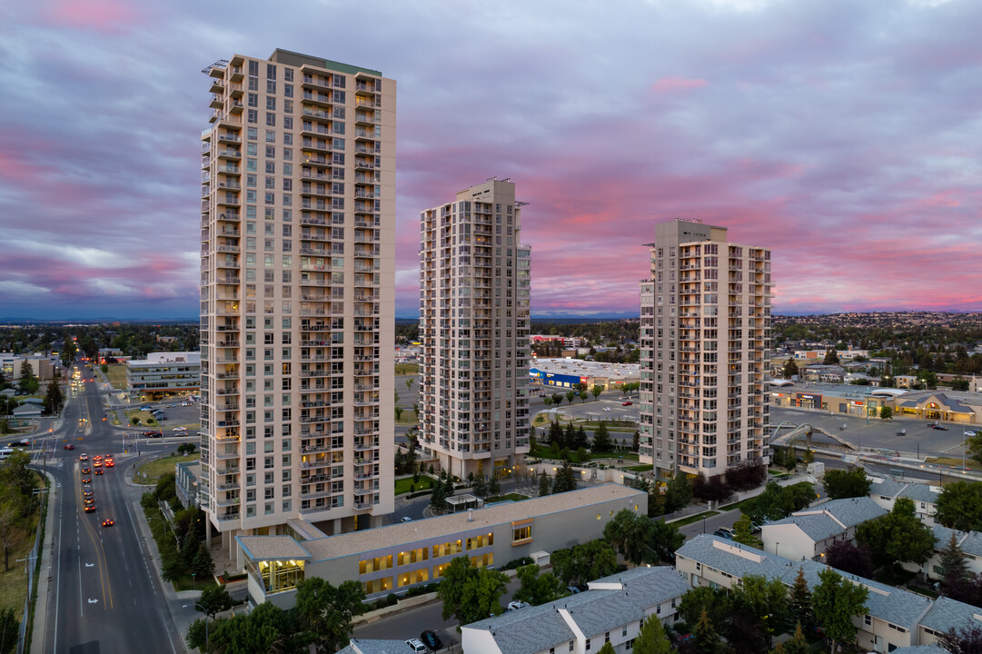 Westgate Park in Calgary, AB - Building Photo