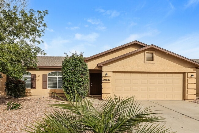 property at 4966 E Magnus Dr