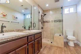 1720 Treehaven Ln in Tracy, CA - Building Photo - Building Photo