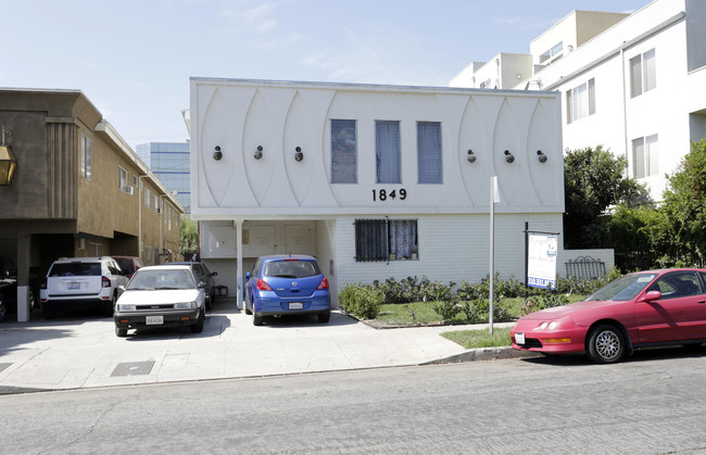 1849 Beloit Ave in Los Angeles, CA - Building Photo - Primary Photo