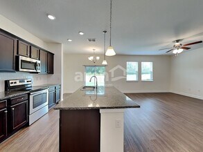 4343 Reisswood Loop in Palmetto, FL - Building Photo - Building Photo