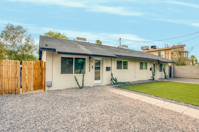 property at 2206 N 26th St