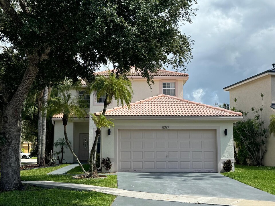 18097 SW 30th Ct in Miramar, FL - Foto de edificio