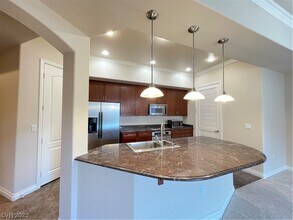 26 E Serene Ave in Las Vegas, NV - Building Photo - Building Photo