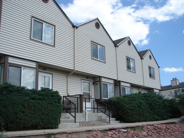 property at 7616 Lexington Manor Dr