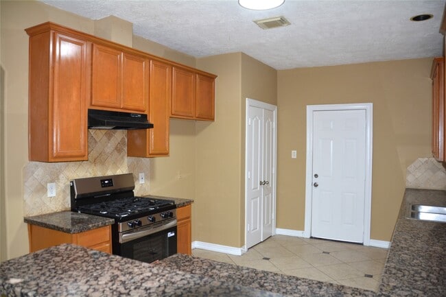 property at 10916 Panther Ct