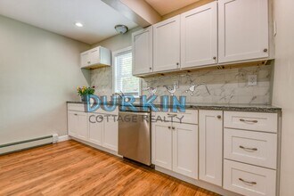 21 Ashbrook Rd in Narragansett, RI - Building Photo - Building Photo