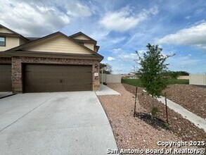 1158 Stanley Wy in Seguin, TX - Building Photo - Building Photo