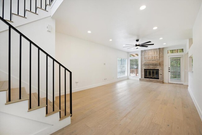 14207 Weldon Ln in Austin, TX - Building Photo - Building Photo