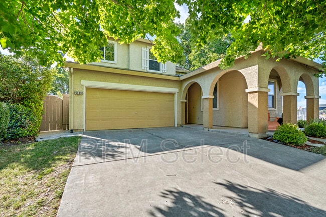5183 Bissett Way