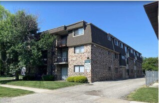 9822 Nottingham Ave, Unit 204 in Chicago Ridge, IL - Building Photo