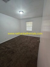 1022 3rd St SW in Paris, TX - Building Photo - Building Photo