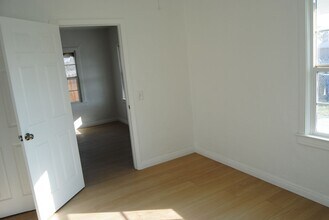 506 Lincoln Ave in Bakersfield, CA - Building Photo - Building Photo